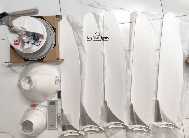 QUẠT TRẦN 5 CÁNH PANASONIC F-60GDS-WS